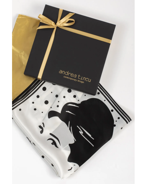 Esarfa de matase naturala Pretty Audrey , 50 x 50